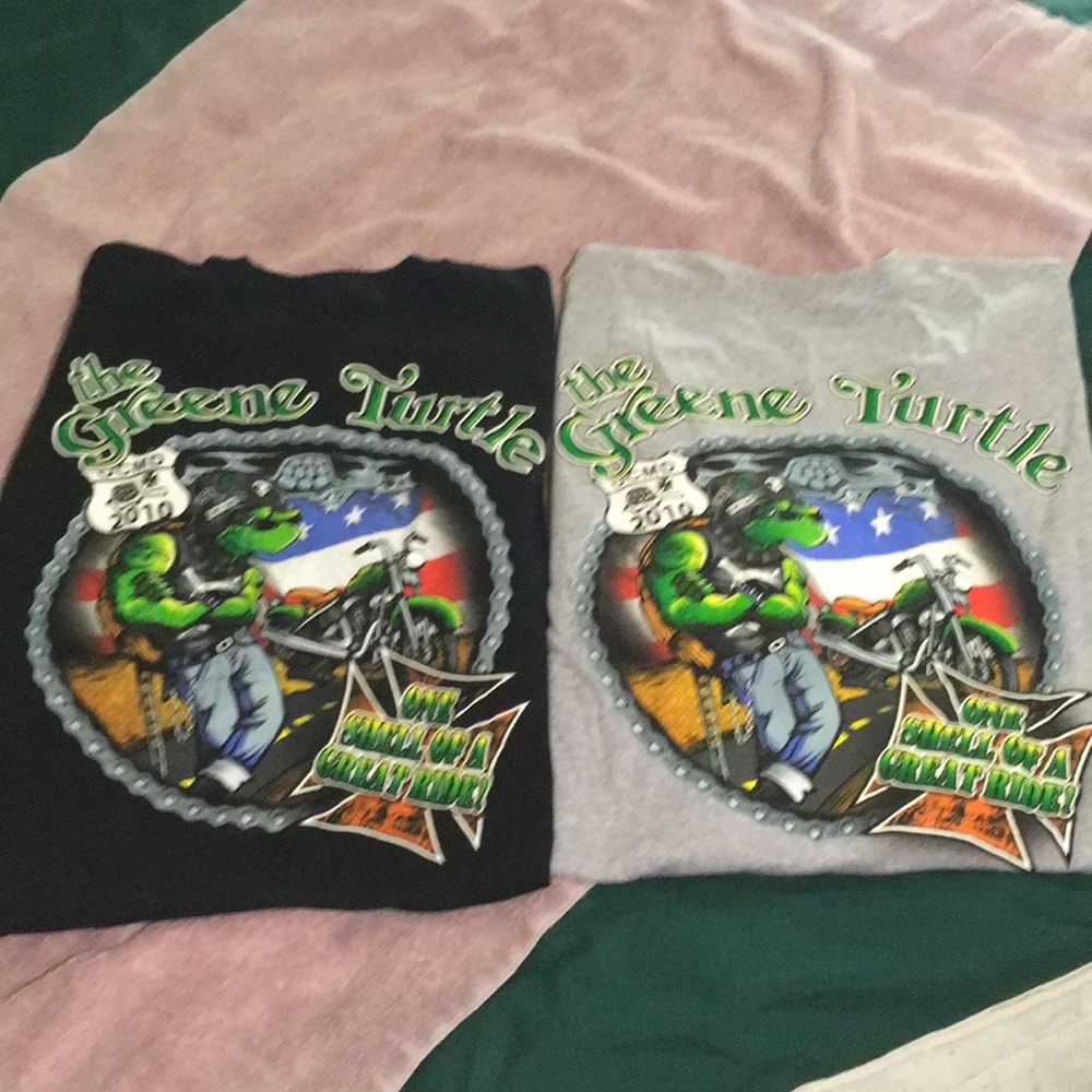 THE GREEN TURTLE BIKE WEEK L/S TEES NEVER WORN